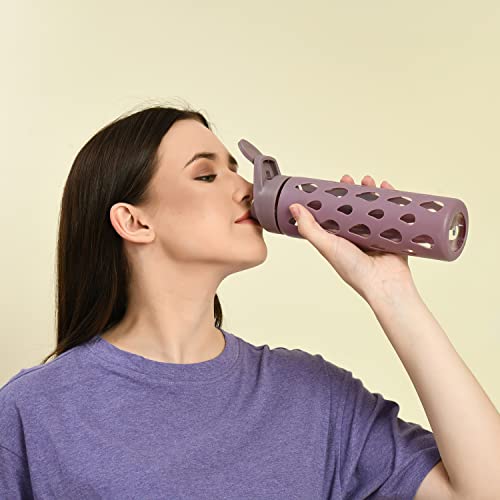 Quicksip Borosilicate Glass Water Bottle with Silicon Sleeve 550ml Green