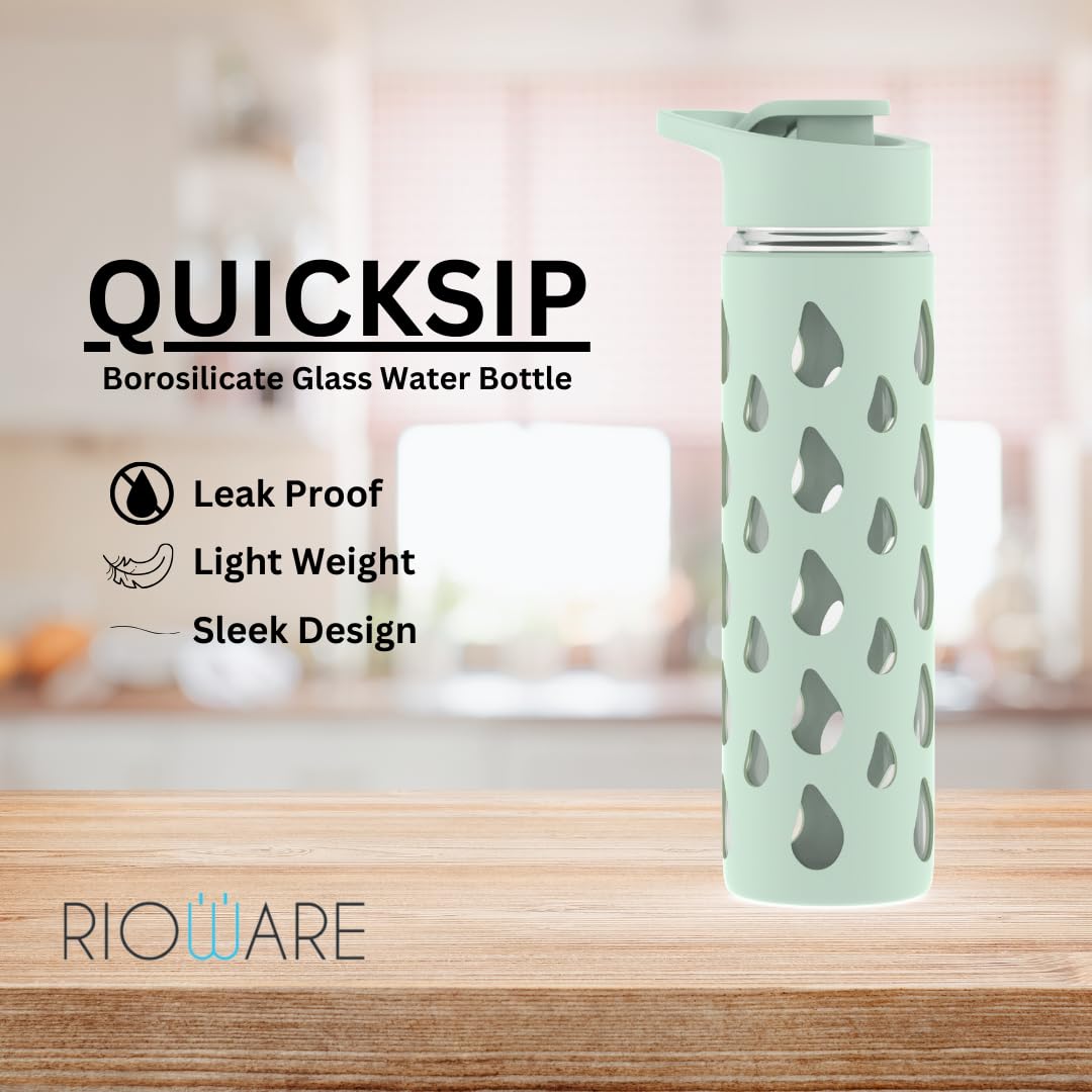 Quicksip Borosilicate Glass Water Bottle with Silicon Sleeve 550ml Green